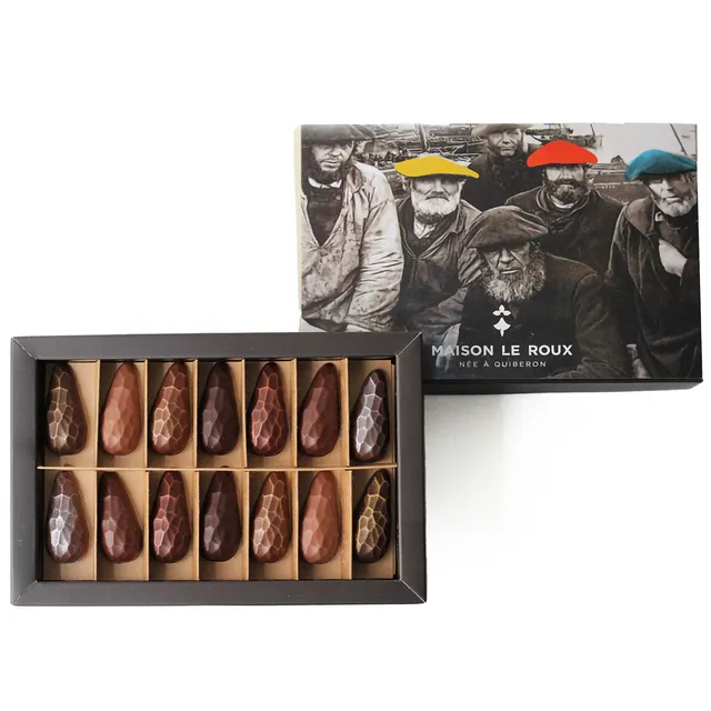 henri-le-roux-coffret-les-connoisseurs-14-chocolats-menhirs-207g image 1