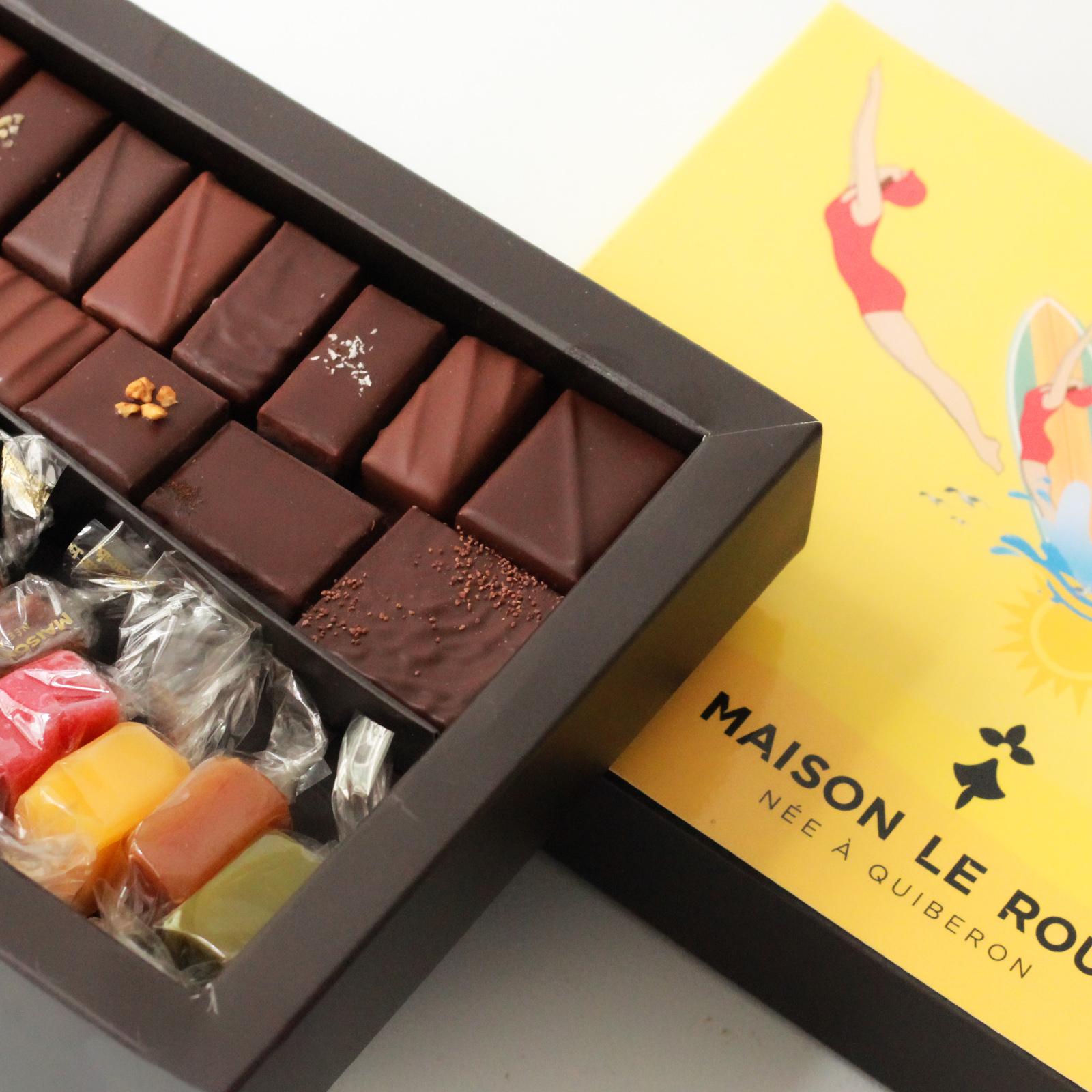 henri-le-roux-coffrets-baigneuses-caramels-fruits-chocolats image 2