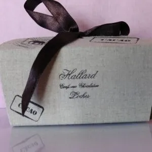 confiserie-hallard-chocolat-de-no-l-ballotin-assorti image 1